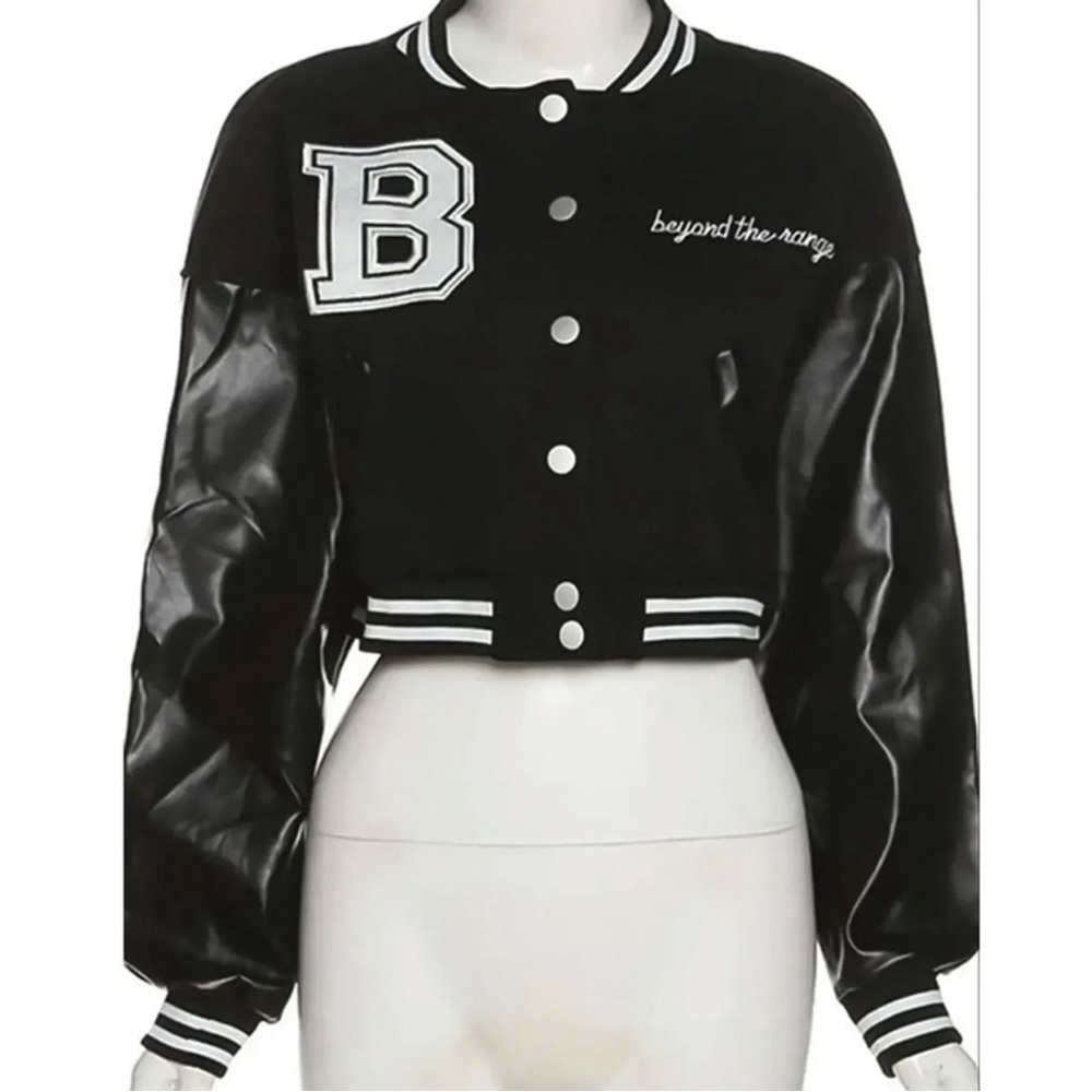 Women’s M Black/White Long Sleeve Varsity Bomber Jacket Button 2 Slant Pockets
